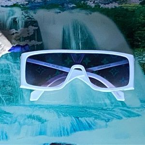 (SOLD) Louis Vuitton Sideway Sunglasses.
